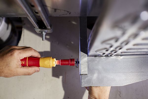 Электрическая отвертка speedE® II с битами slimBit 6 шт. Wiha (44318)