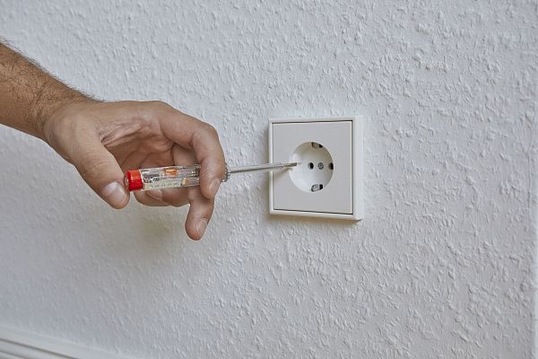 Отвертка-пробник 255-3L 3.0x60 Wiha (05271)