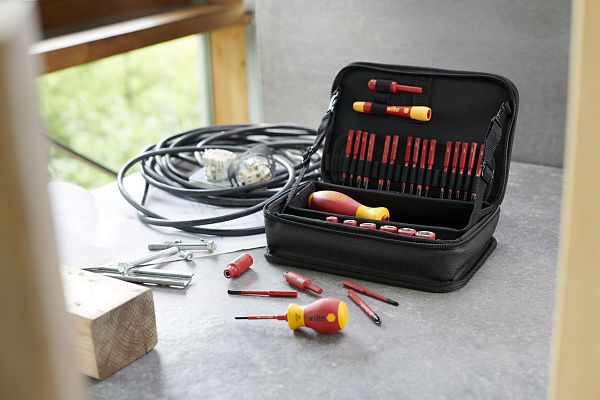 Набор инструментов slimVario® electric смешанный 31 шт. Wiha (43465)