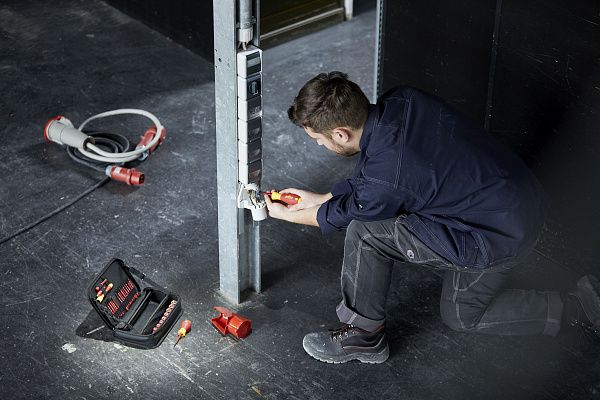 Набор инструментов slimVario® electric смешанный 31 шт. Wiha (43465)